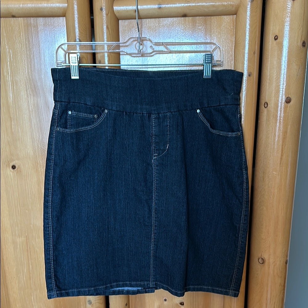 Jag Jeans Classic Black Denim Skirt